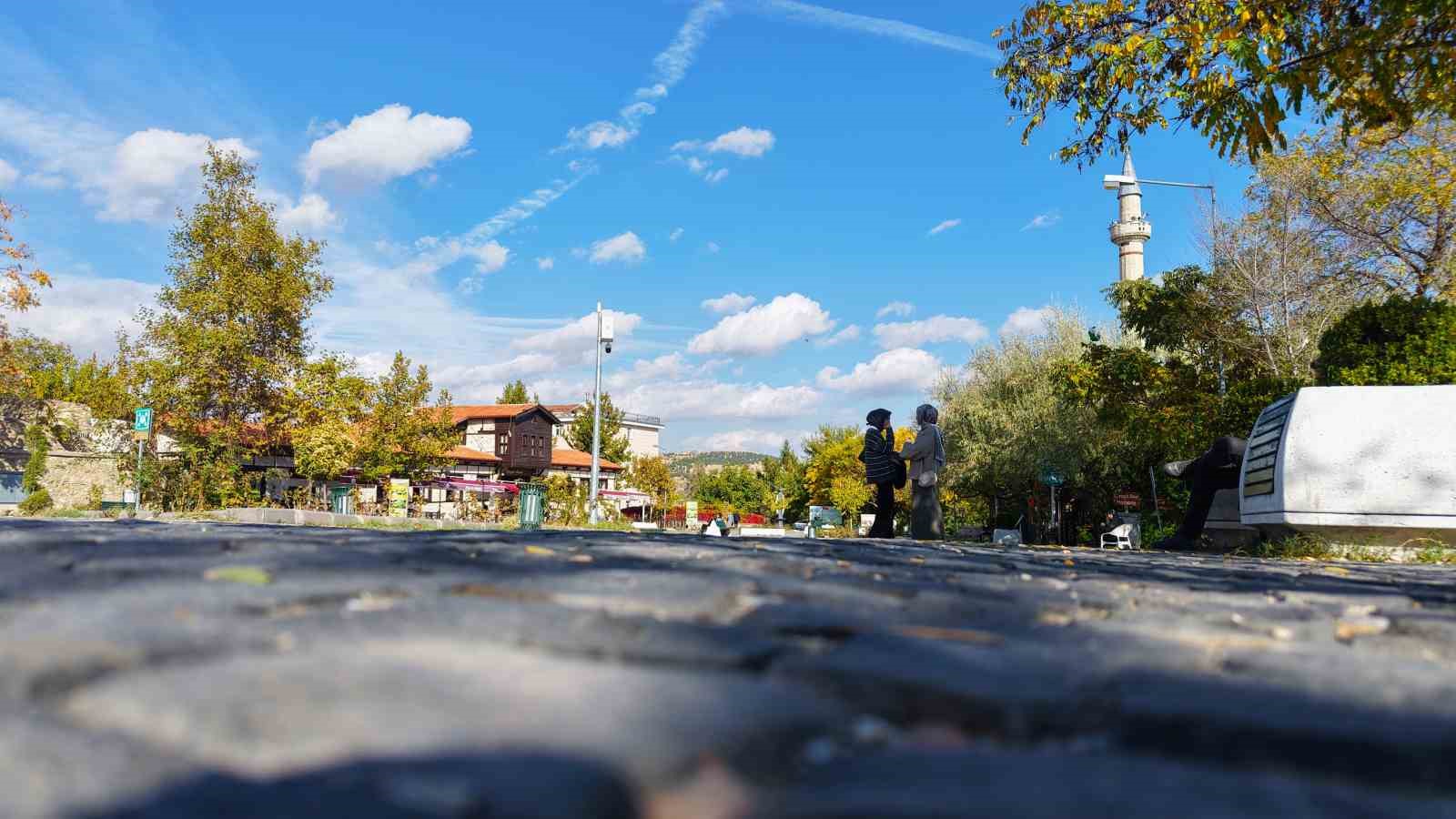 elazigda 4 bin yillik mahalle sonbaharda gorenleri mest ediyor 10 jl7DWZB8