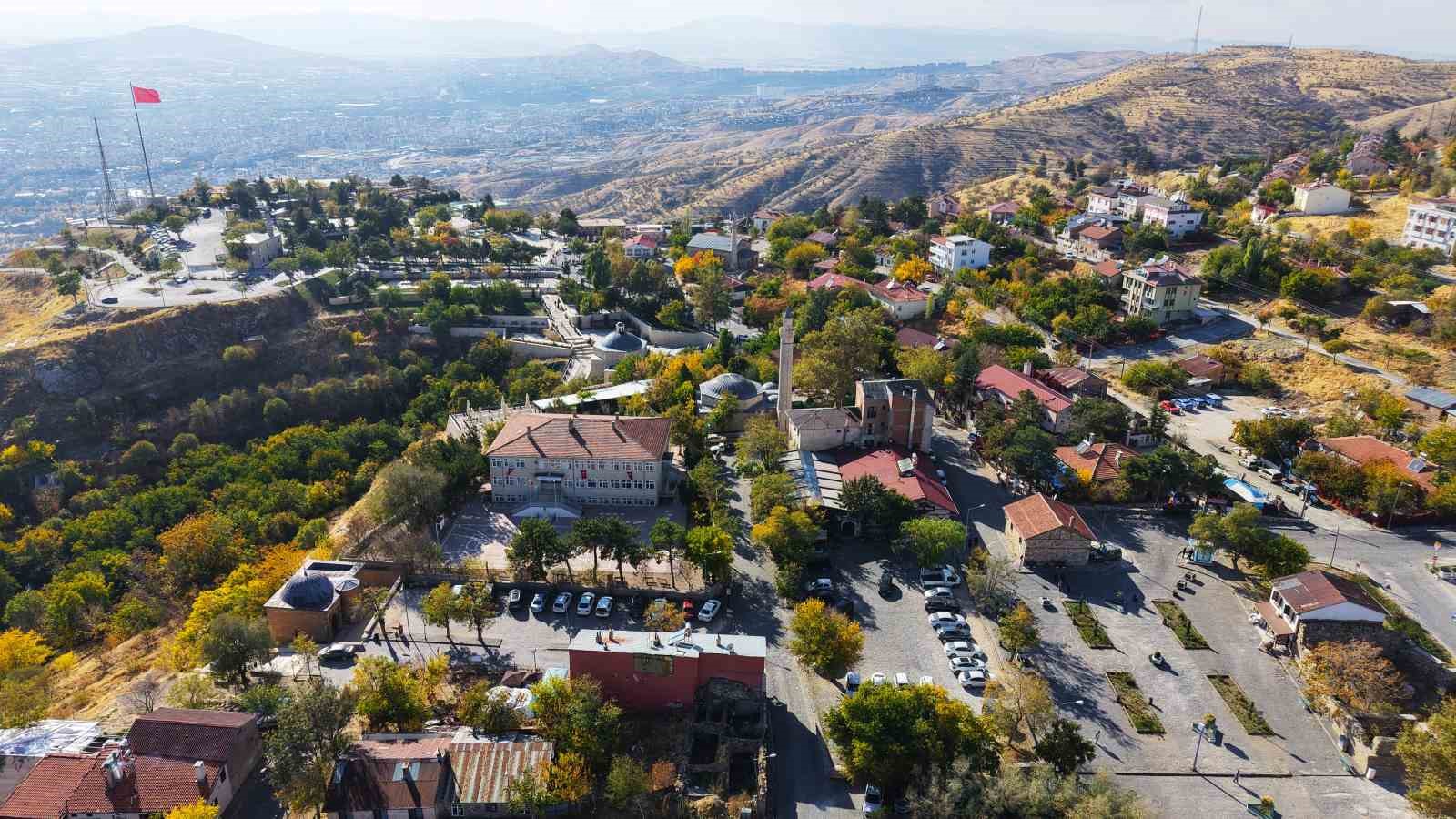 elazigda 4 bin yillik mahalle sonbaharda gorenleri mest ediyor 8 abjz8RAv