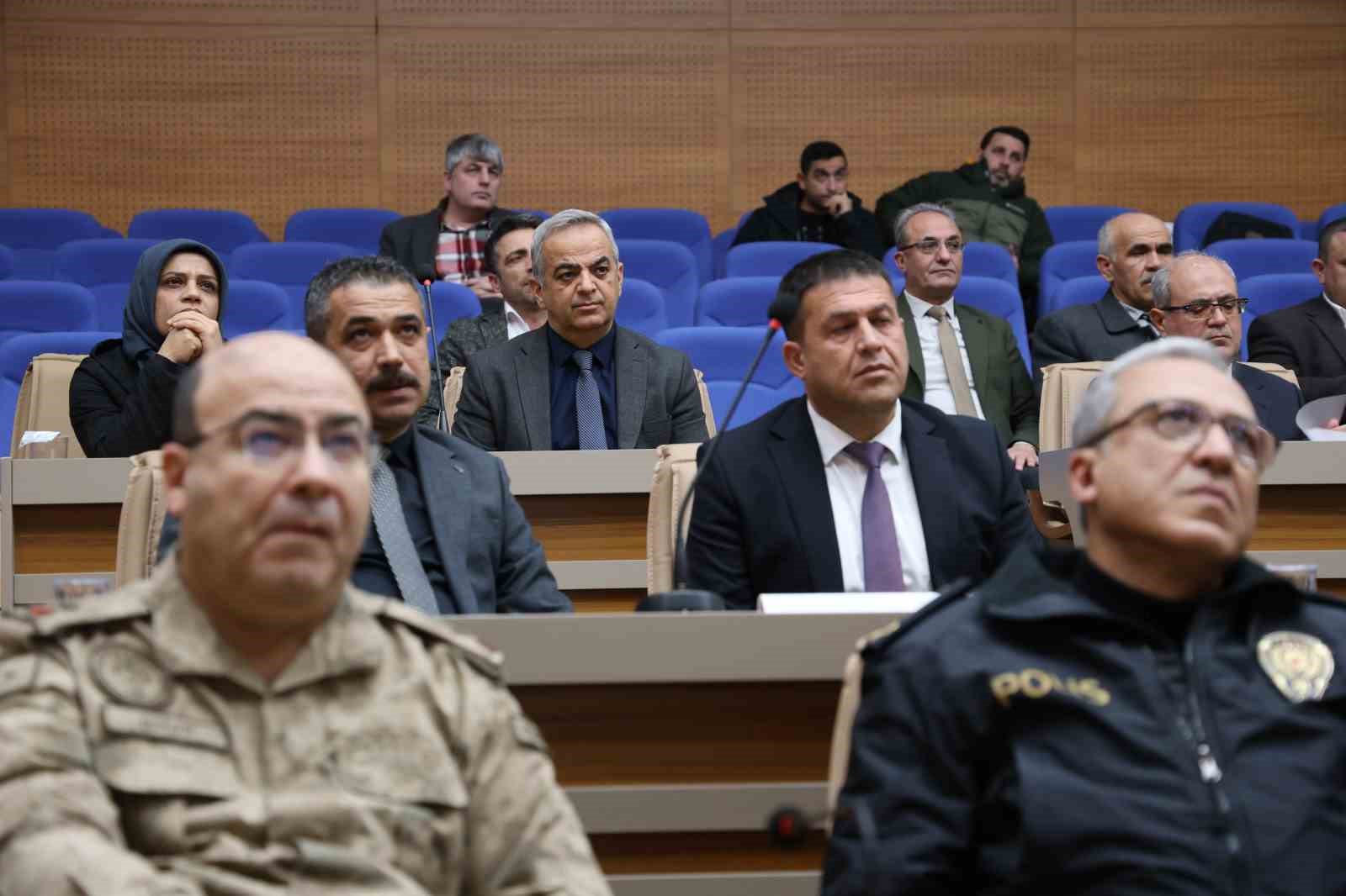 elazigda 59 milyar 771 milyon liralik kamu yatirimi 2
