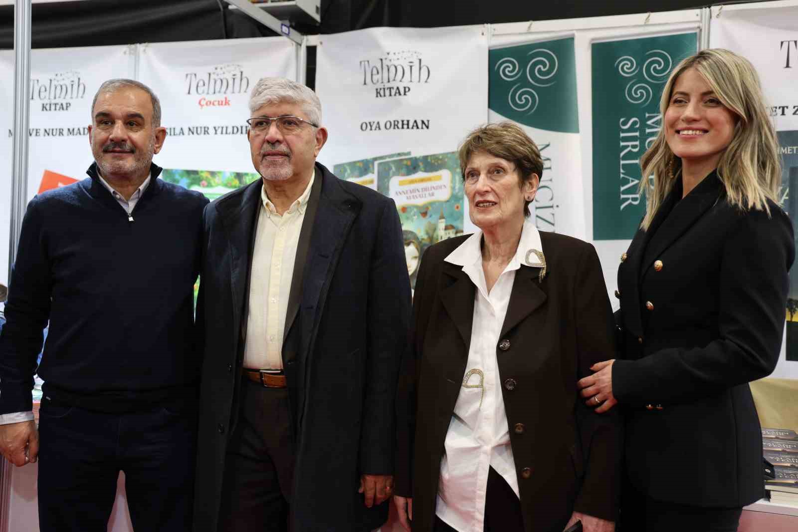 elazigda 6 kitap fuari kapilarini acti 14 ByCTcNYa
