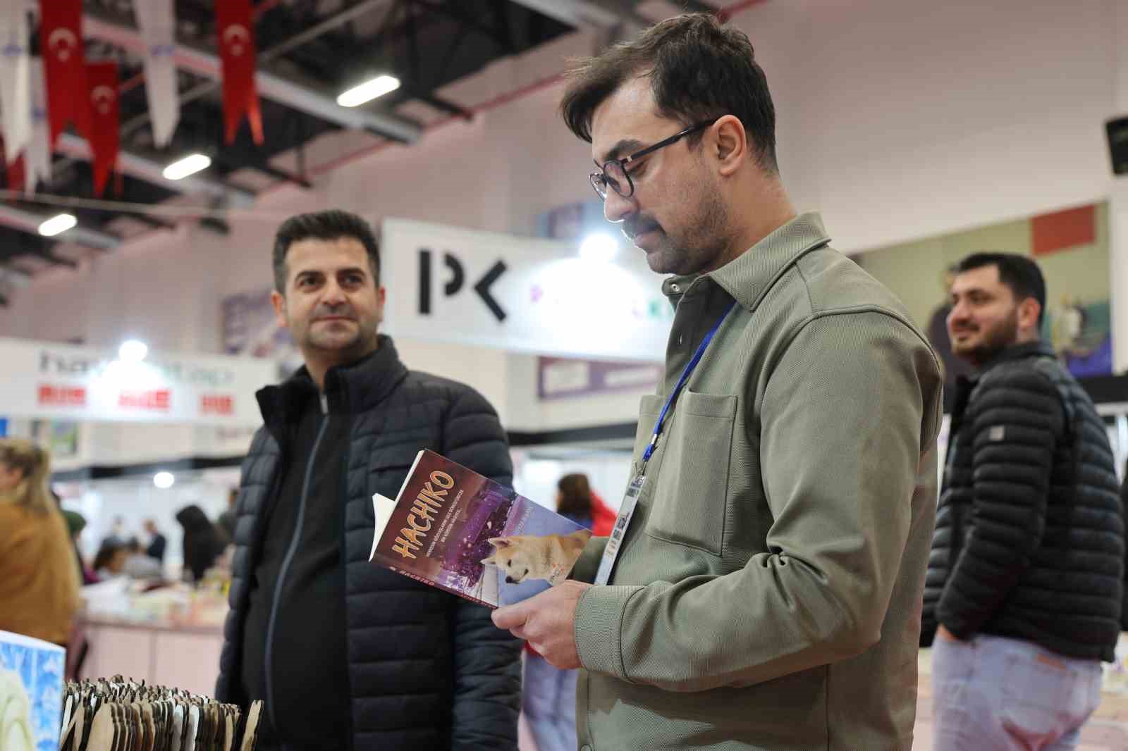 elazigda 6 kitap fuari kapilarini acti 7 aKpMvRjK