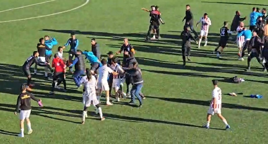 elazigda amator macta kavga 0 ew8hVaKw
