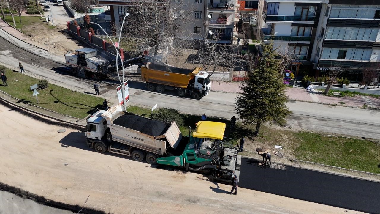 elazigda asfalt yili basladi 3 7QNqsp1f