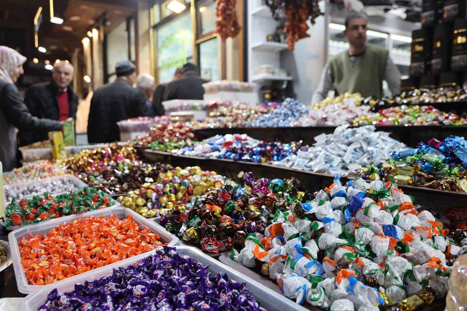 elazigda bayram sekerleri tezgahlardaki yerini aldi 3