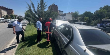 elazigda-beton-mikseriyle-otomobil-carpisti-3-yarali-KivNfxIk.jpg