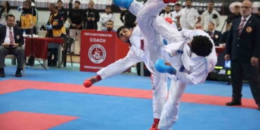 elazigda-binin-uzerinde-karate-sporcusu-milli-takima-secilmek-icin-ter-dokuyor-CUjCC2iP.jpg