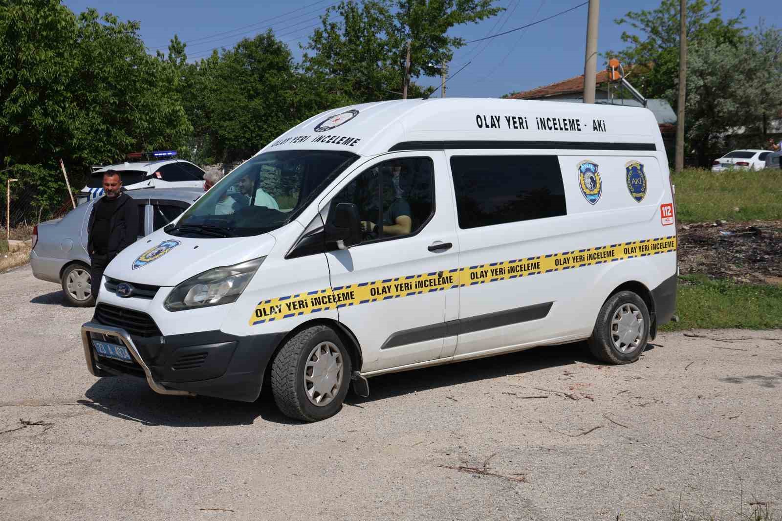 elazigda bir sahis sulama kanalinda olu bulundu 5 vavAuMep