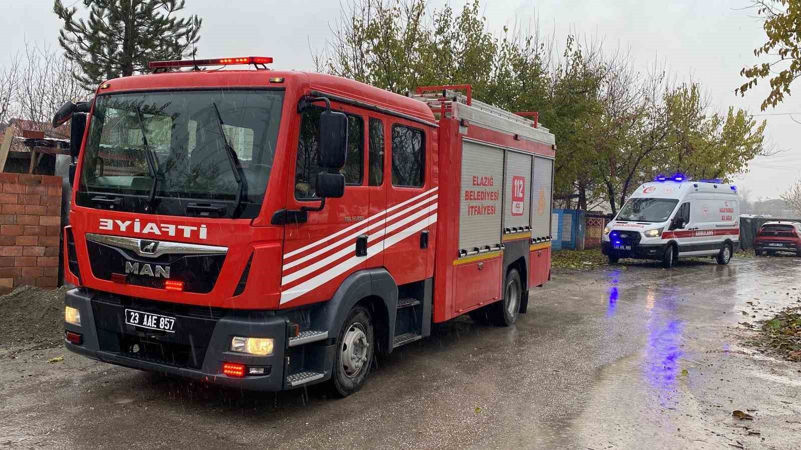 elazigda cati yangini 1 kisi dumandan etkilendi 1 SP9O4tOT