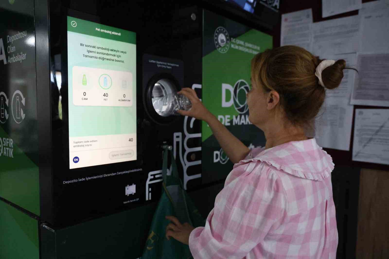 elazigda depozito iade cihazlari vatandaslardan yogun ilgi goruyor 3 tIZ8gngj