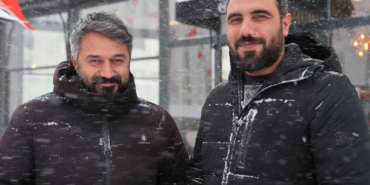 elazigda-dogaseverin-kopeklerle-zor-anlari-dron-kamerasinda-EfHAeIkx.jpg