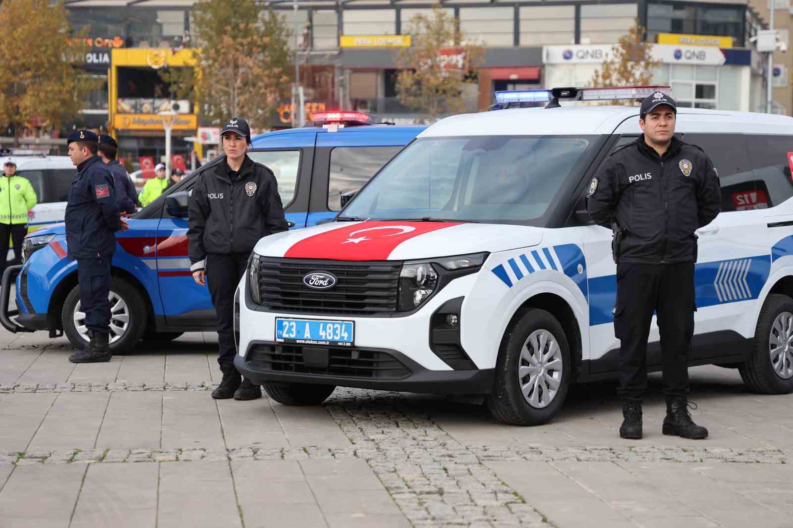elazigda emniyet ve jandarmaya 84 yeni arac 5 pWgvOAJd