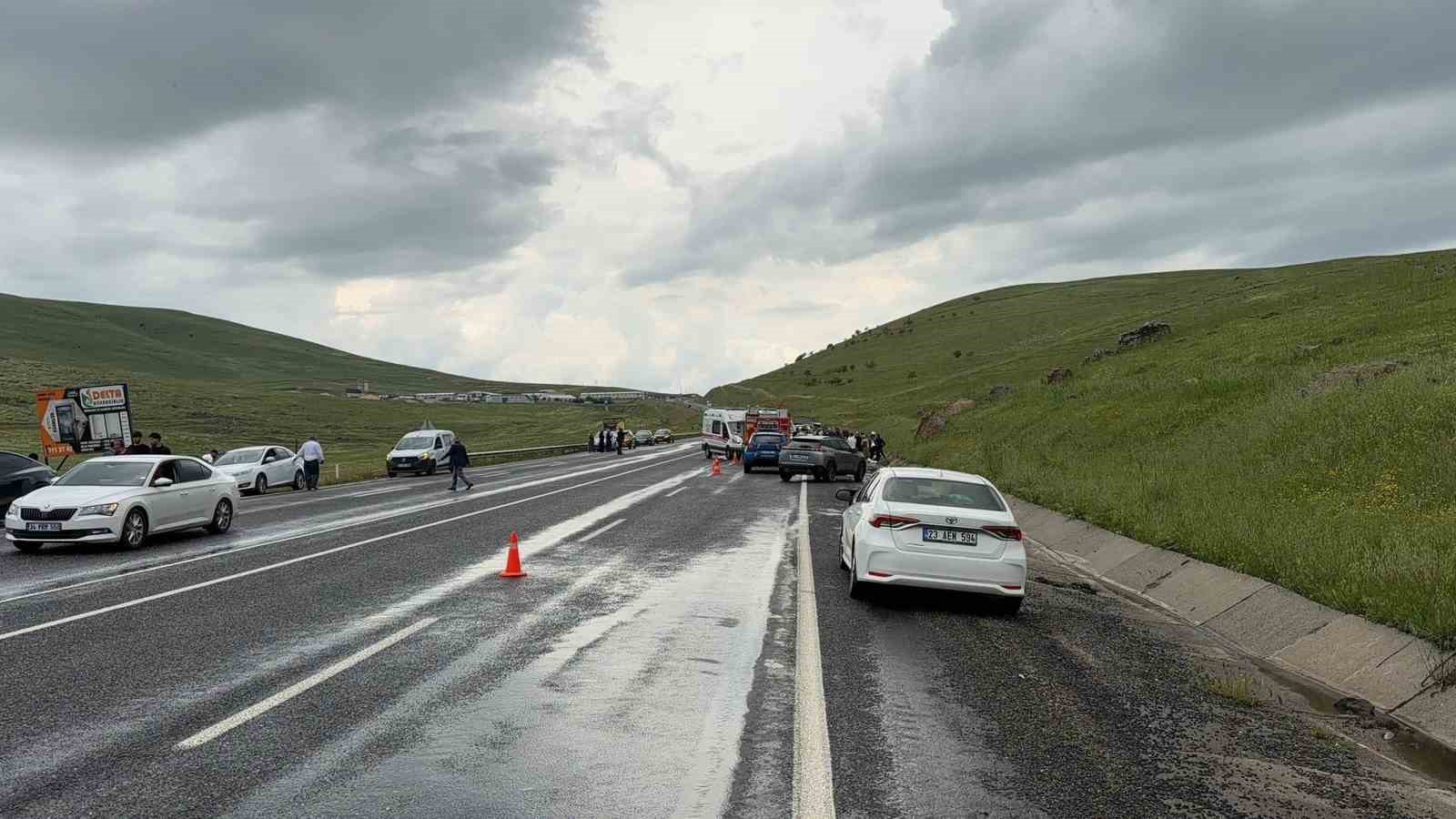 elazigda feci kaza 1 olu 3 yarali 2