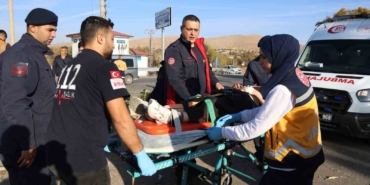 elazigda-feci-kaza-2i-agir-6-yarali-mIFe3E5L.jpg