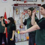 elazigda-genc-kizlarin-dart-sporuna-ilgisi-artiyor-SsDIIJ5N.jpg