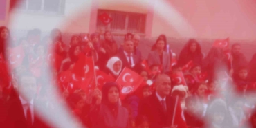 elazigda-ikinci-donemin-ilk-ders-zili-bayrak-sevgisi-ile-caldi-ms6tSfyO.jpg