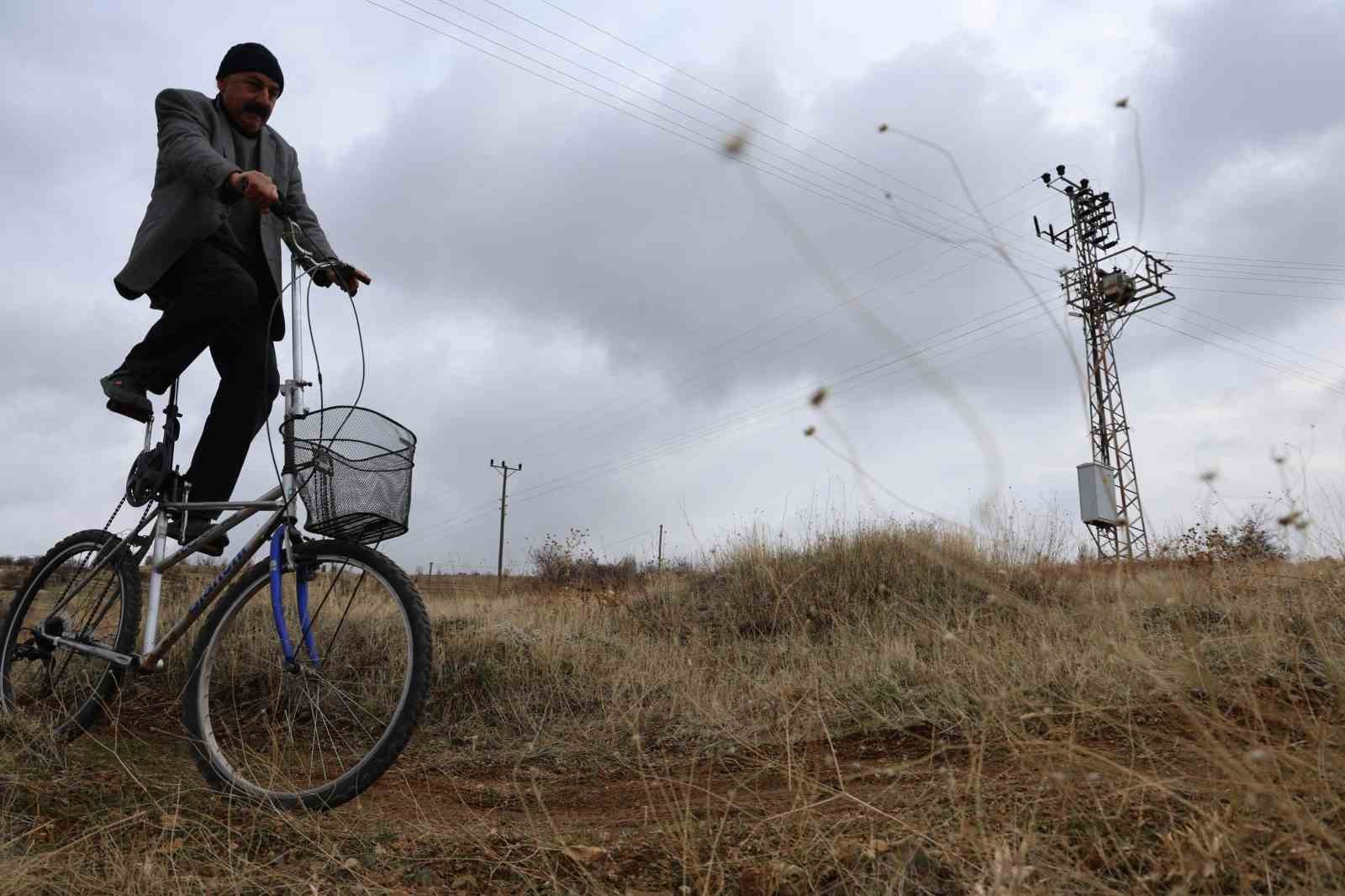 elazigda ilginc bisiklet tasarimi polisler bile durdurup inceliyor 7 WfAJKad8