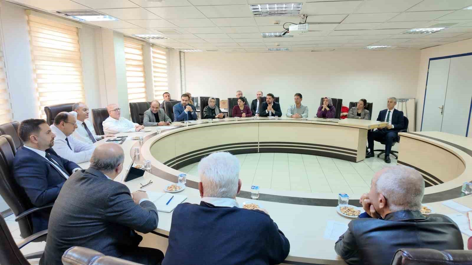elazigda kamu hastaneleri hizmetleri degerlendirildi 0 CSjYzaLF
