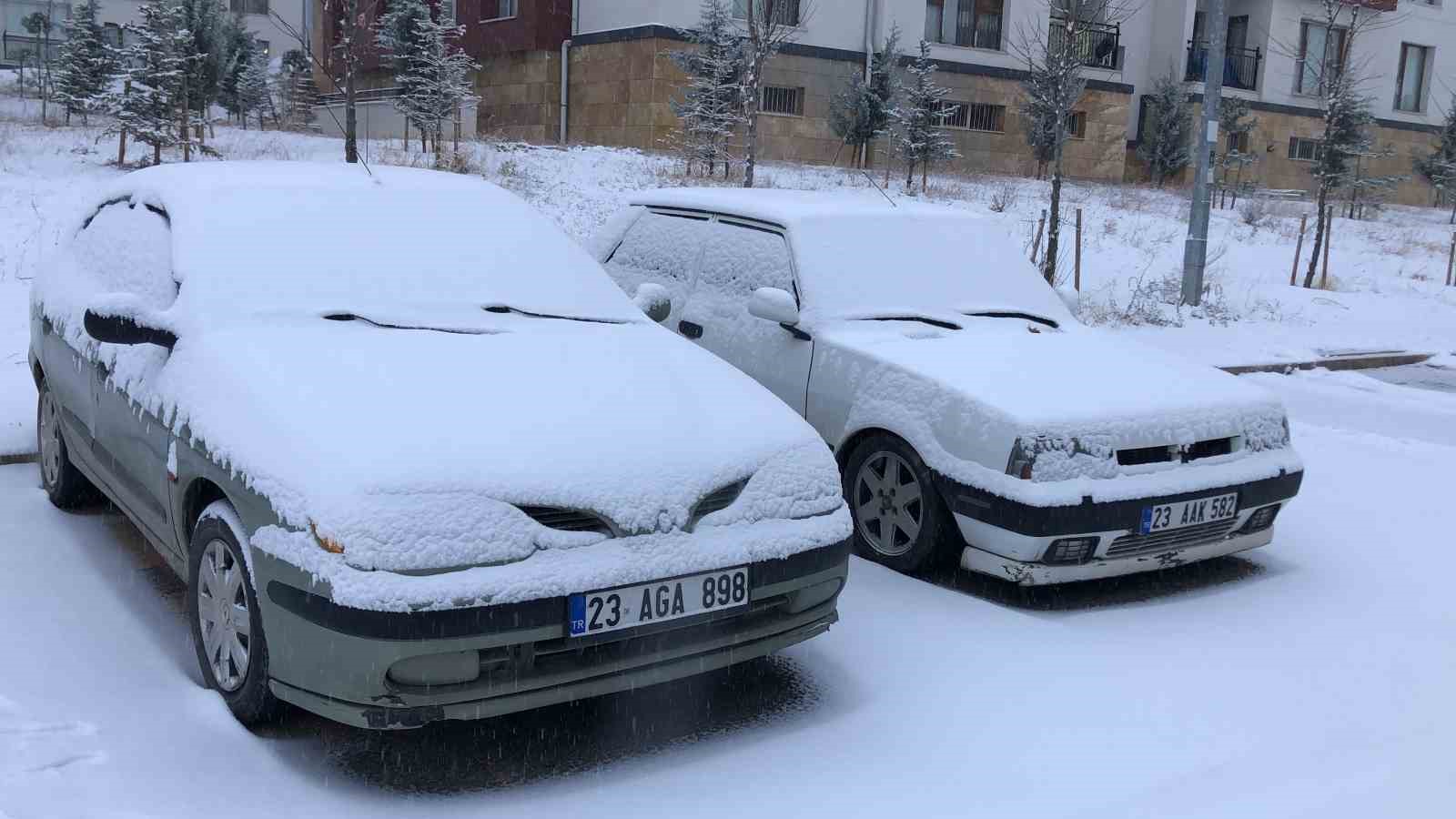 elazigda kar yagisi etkili oldu kent beyaza burundu 4 nVeLbKHn