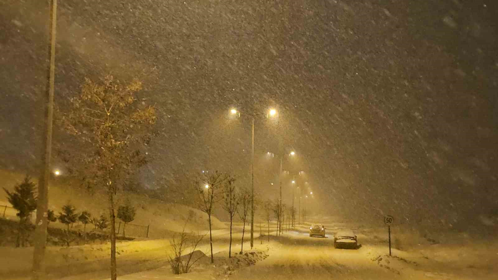 elazigda kar yagisi etkisini surduruyor 2 q7BqbeAi
