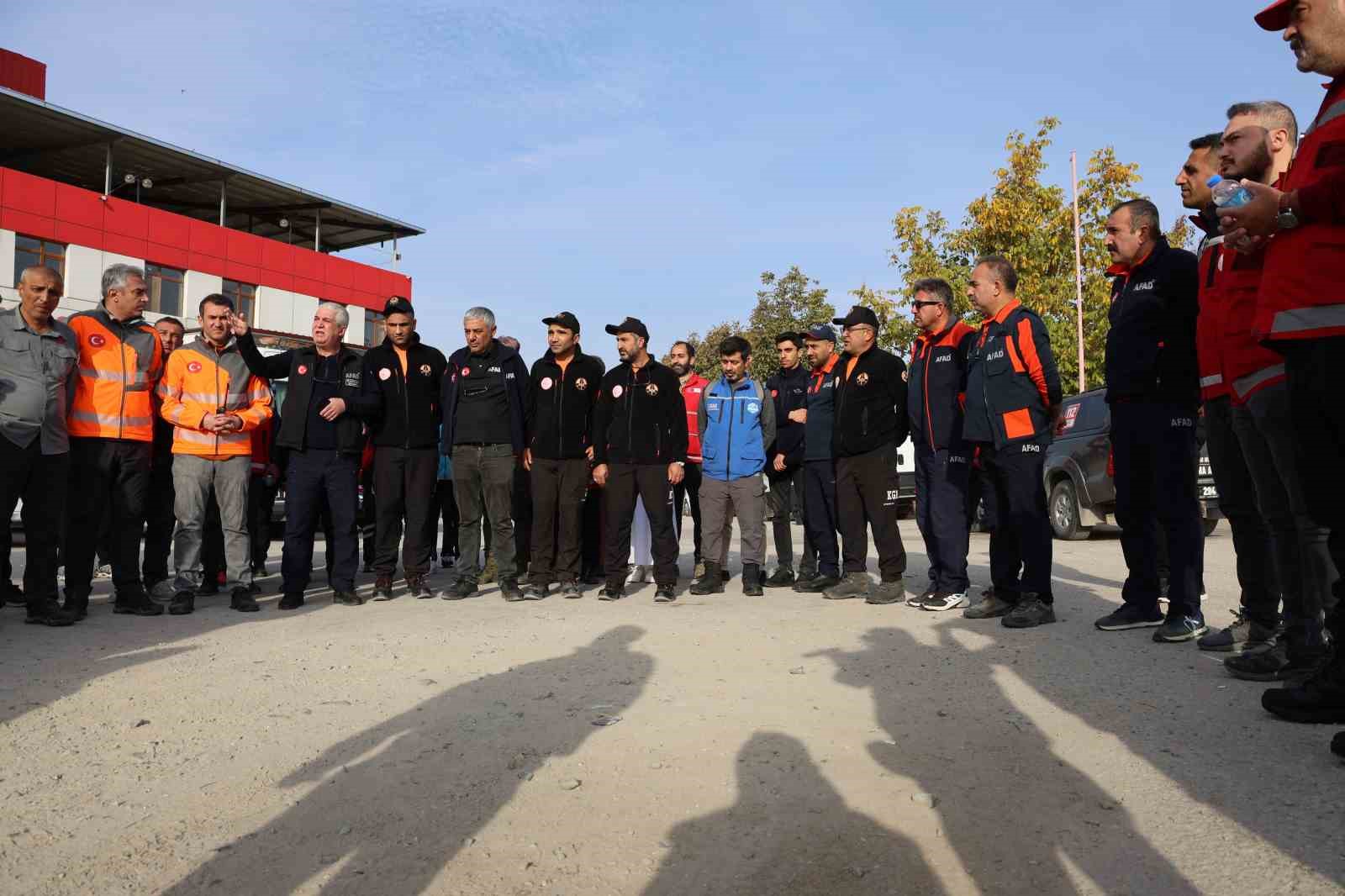 elazigda kayip otizmli cocugun ailesi endiseli dort gun oldu aclik ve susuzluktan her sey j8YkcrcH