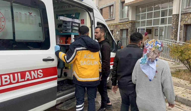 elazigda-korkutan-yangin-9-kisi-dumandan-etkilendi-DfJRpD2Y.jpg