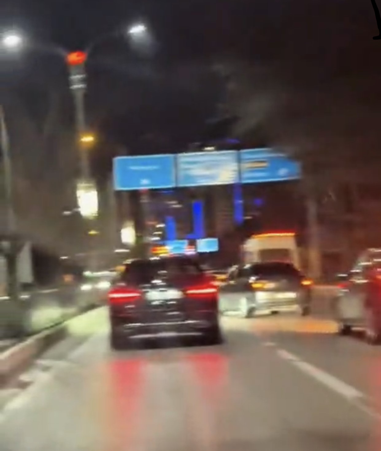 elazigda makas atan arac kamerada 0 yDIJlO1S