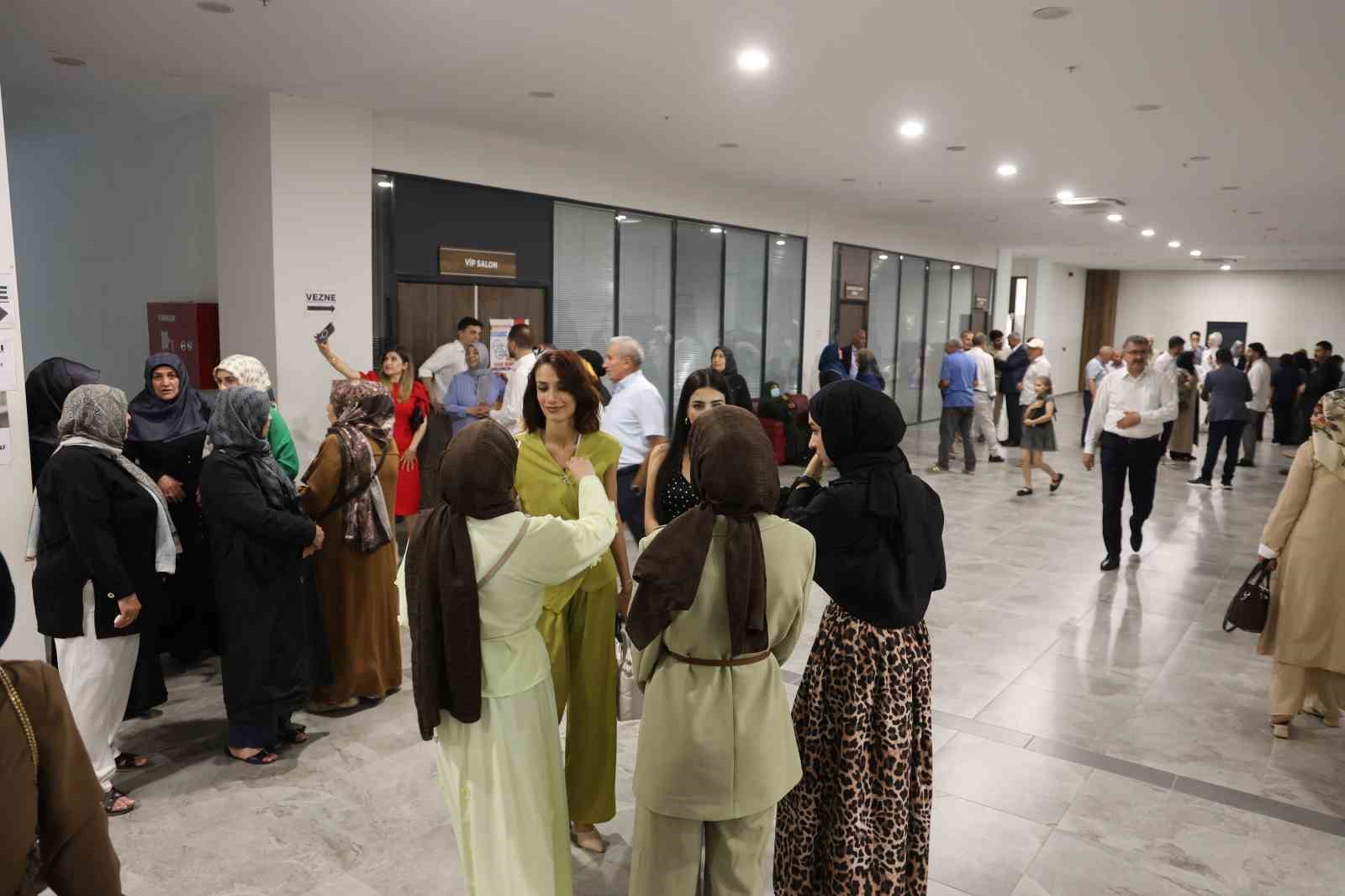 elazigda nikah salonlarinda 26062026 yogunlugu 2 QVltWDRY