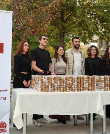 elazigda-ogrencilere-yoresel-lezzet-ikrami-3f4DB2tz.jpg