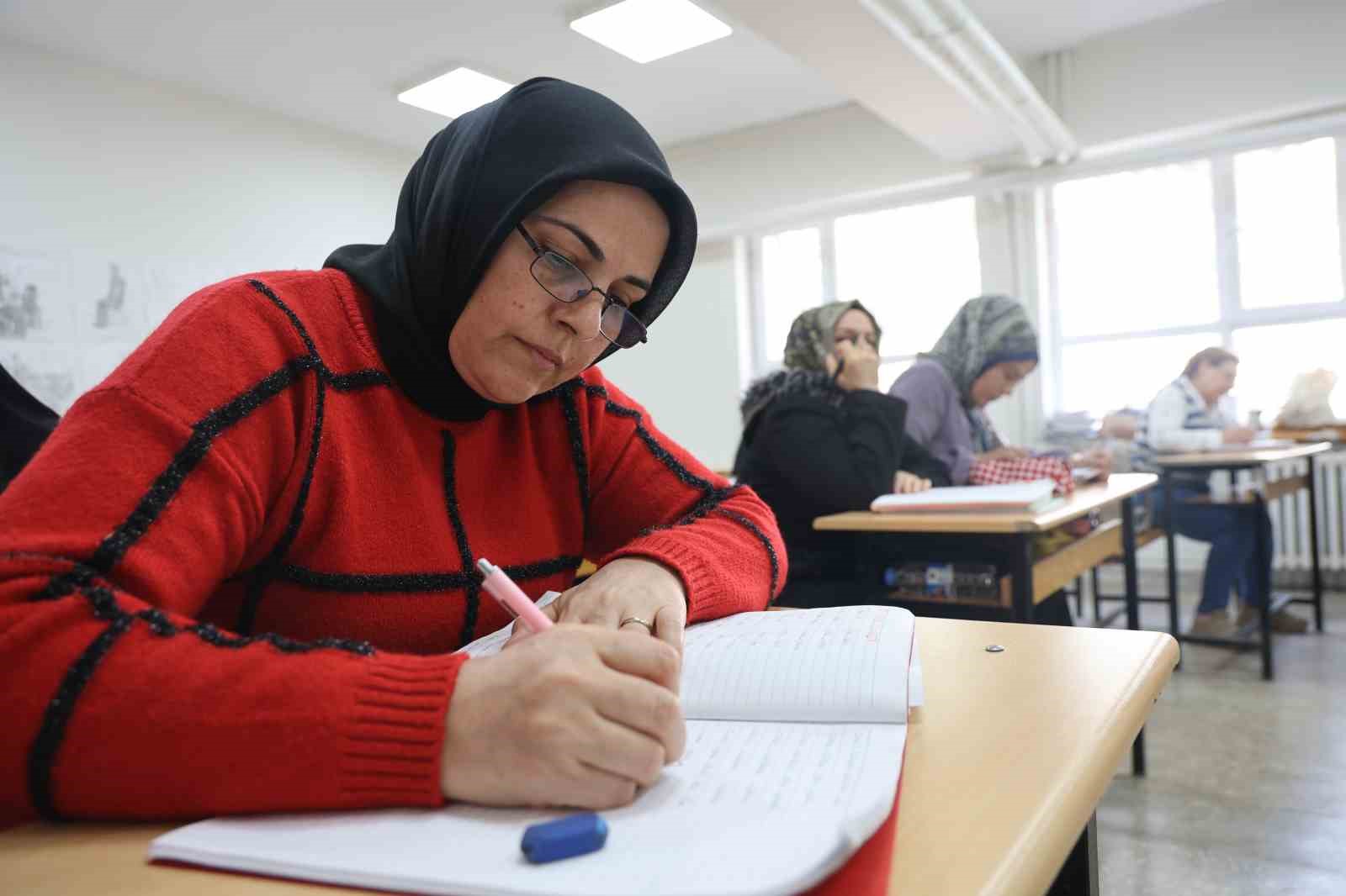 elazigda okuma yazma kursuna yogun ilgi 3 2jy1sPT6
