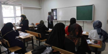elazigda-okuma-yazma-kursuna-yogun-ilgi-PwYGzalh.jpg