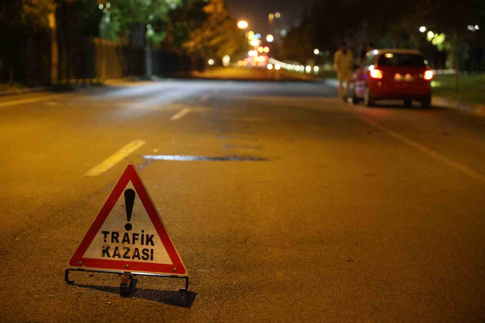 Elazığ’da otomobil yayalara çarptı: 2 ağır yaralı 6 elazigda otomobil yayalara carpti 2 agir yarali 2 TYqZc1zw