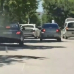 elazigda-pes-pese-makas-atan-surucu-kameraya-yansidi-8Iwj26QA.jpg