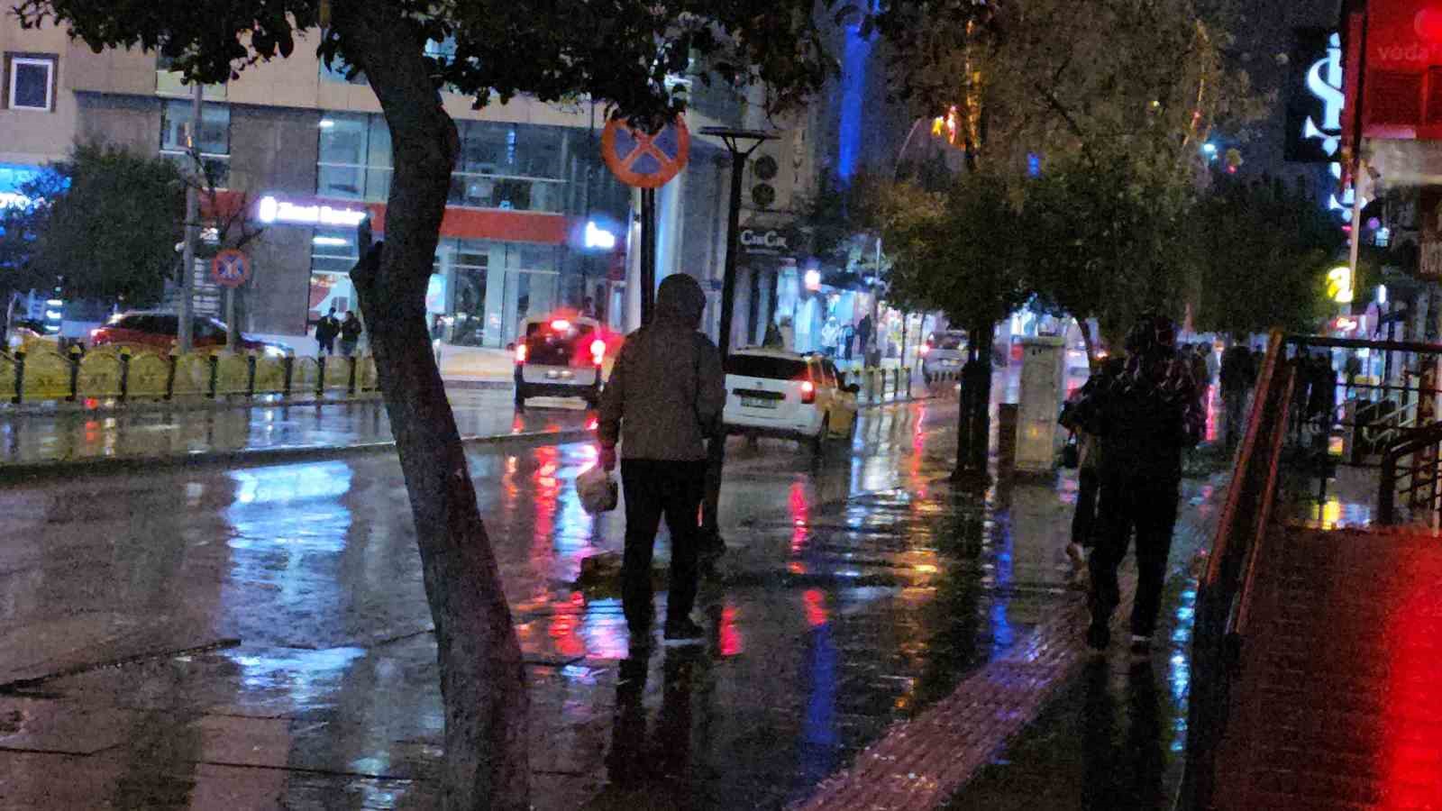 elazigda saganak yagis etkili oldu 1 KCZanK5C