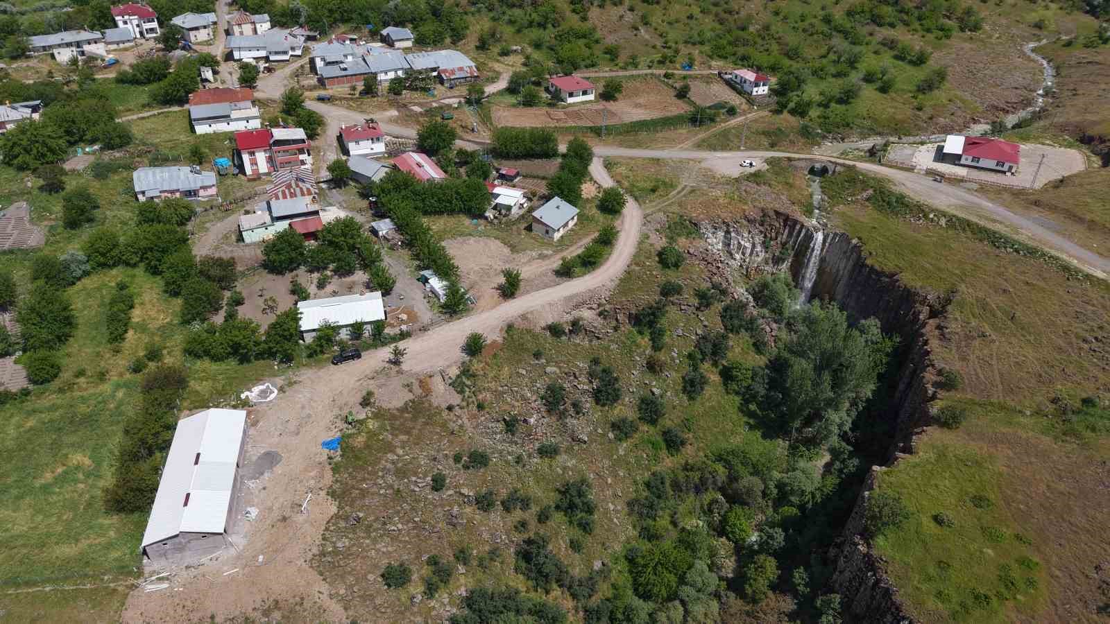 Elazığ’da saklı doğa harikası: Nişankaya Şelalesi ve doğal kanyon 10 elazigda sakli doga harikasi nisankaya selalesi ve dogal kanyon 6 wFebWQ7O