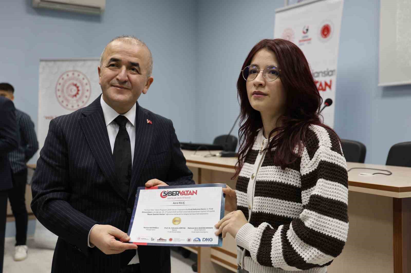 elazigda siber vatan sertifika toreni 1 YEwfA4dv