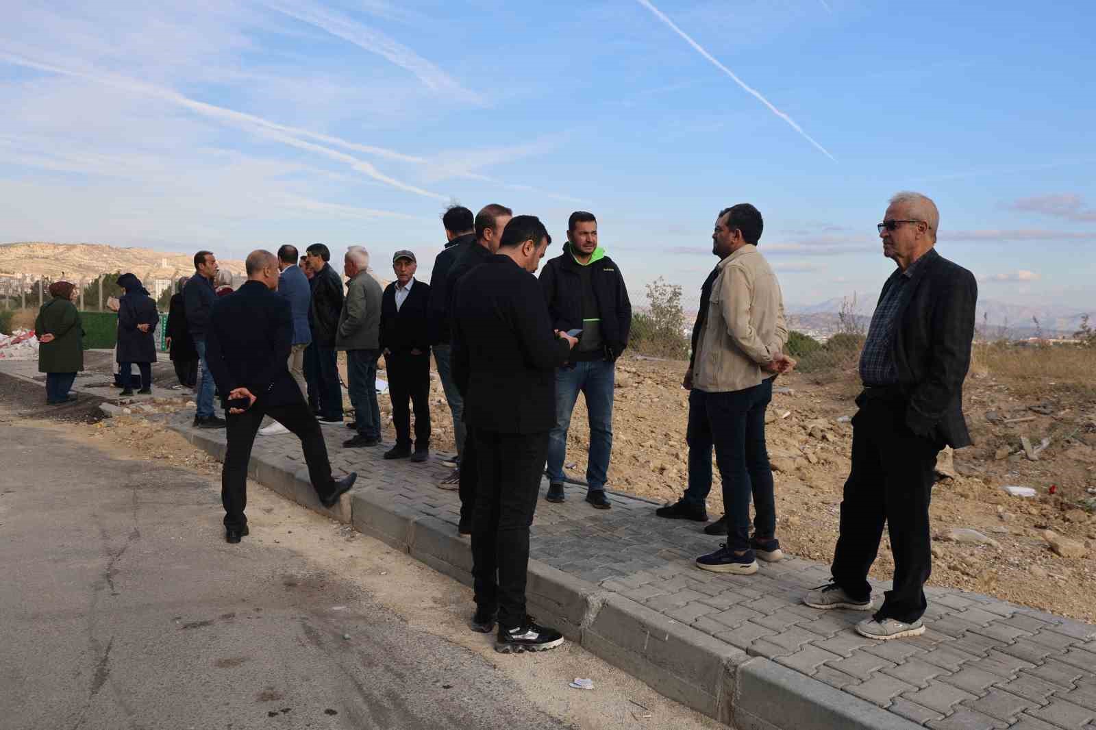 elazigda site yonetimi aidati 27 bin lira yapinca bina sakinleri isyan etti 1 zWKp5GqT