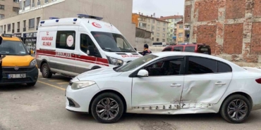 elazigda-trafik-kazasi-1-yarali-zkR4UI8s.jpg