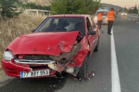 Büyükçekmece’de yolcu minibüsü devrildi: 1’i ağır 2 yaralı 1 thumbnail