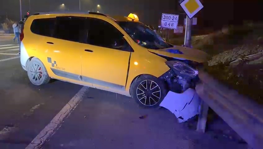elazigda trafik kazasi 6 yarali 5 vt2BafvG