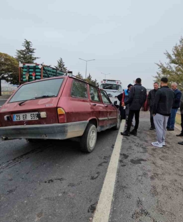 elazigda-trafik-kazasi2si-agir-4-yarali-JB2eULRL.jpg
