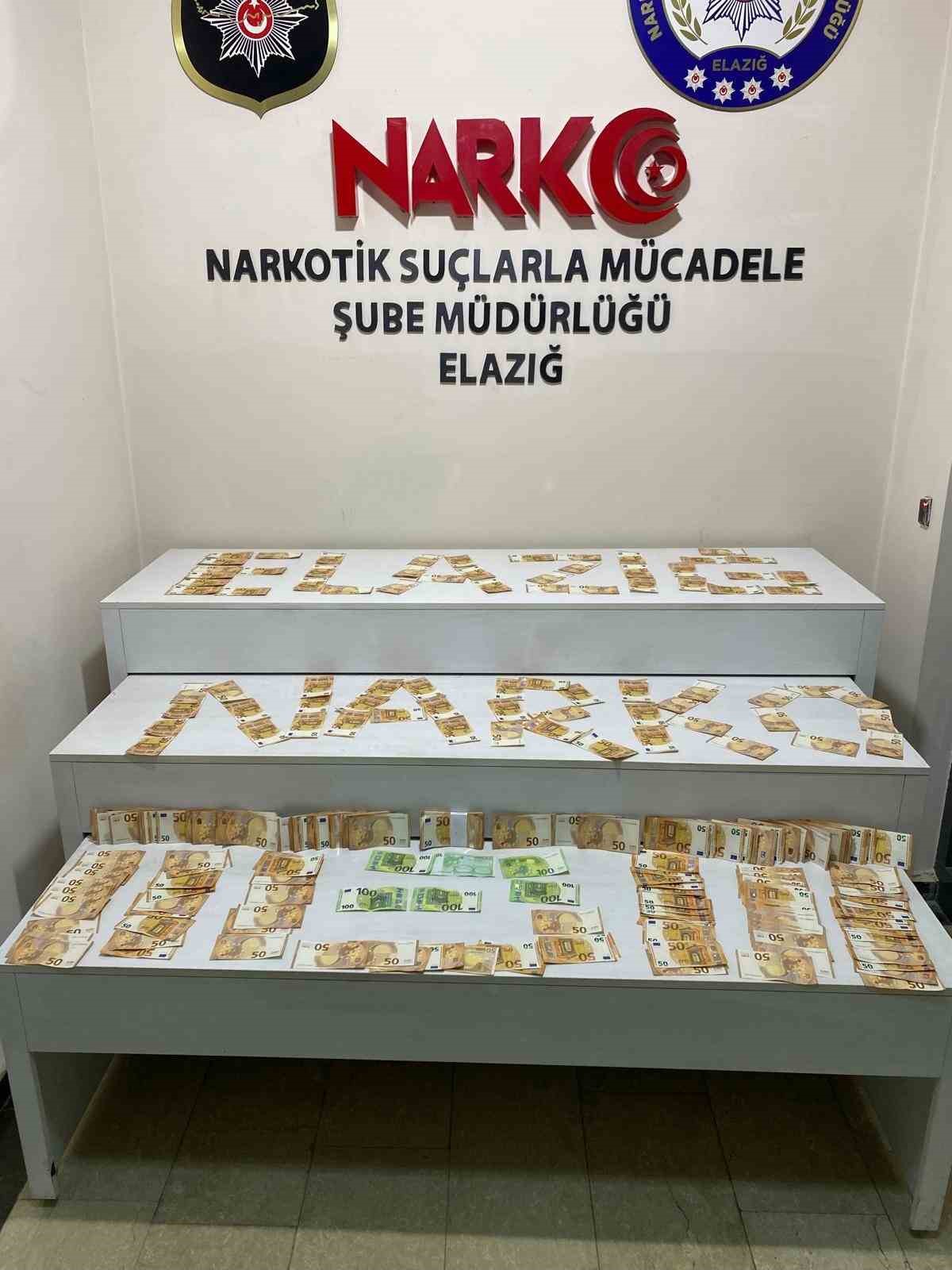 elazigda uyusturucu tacirlerine buyuk darbe 4 gozalti 1 GvhtIbF1