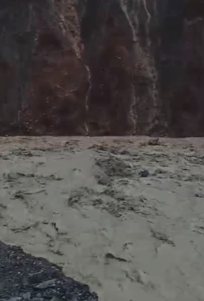 Elazığ’da yağış sonrası sel 4 elazigda yagis sonrasi sel 0 Z1TBbnBy