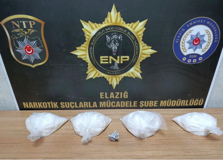 elazigda yaklasik 2 kilo metamfetamin ele gecirildi 4 supheli tutuklandi 3 hXynpSBT