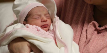 elazigda-yeni-yilin-ilk-dakikalarinda-4-bebek-dunyaya-geldi-gwyXBDTw.jpg
