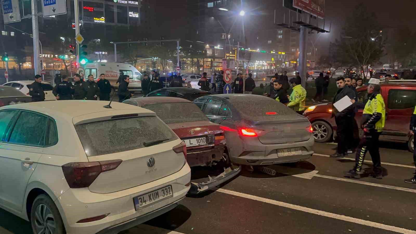 elazigda zincirleme trafik kazasi 2 yarali 1 6eCgZ6pA