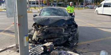 elazigda-zincirleme-trafik-kazasi-4-yarali-cxekJIuz.jpg