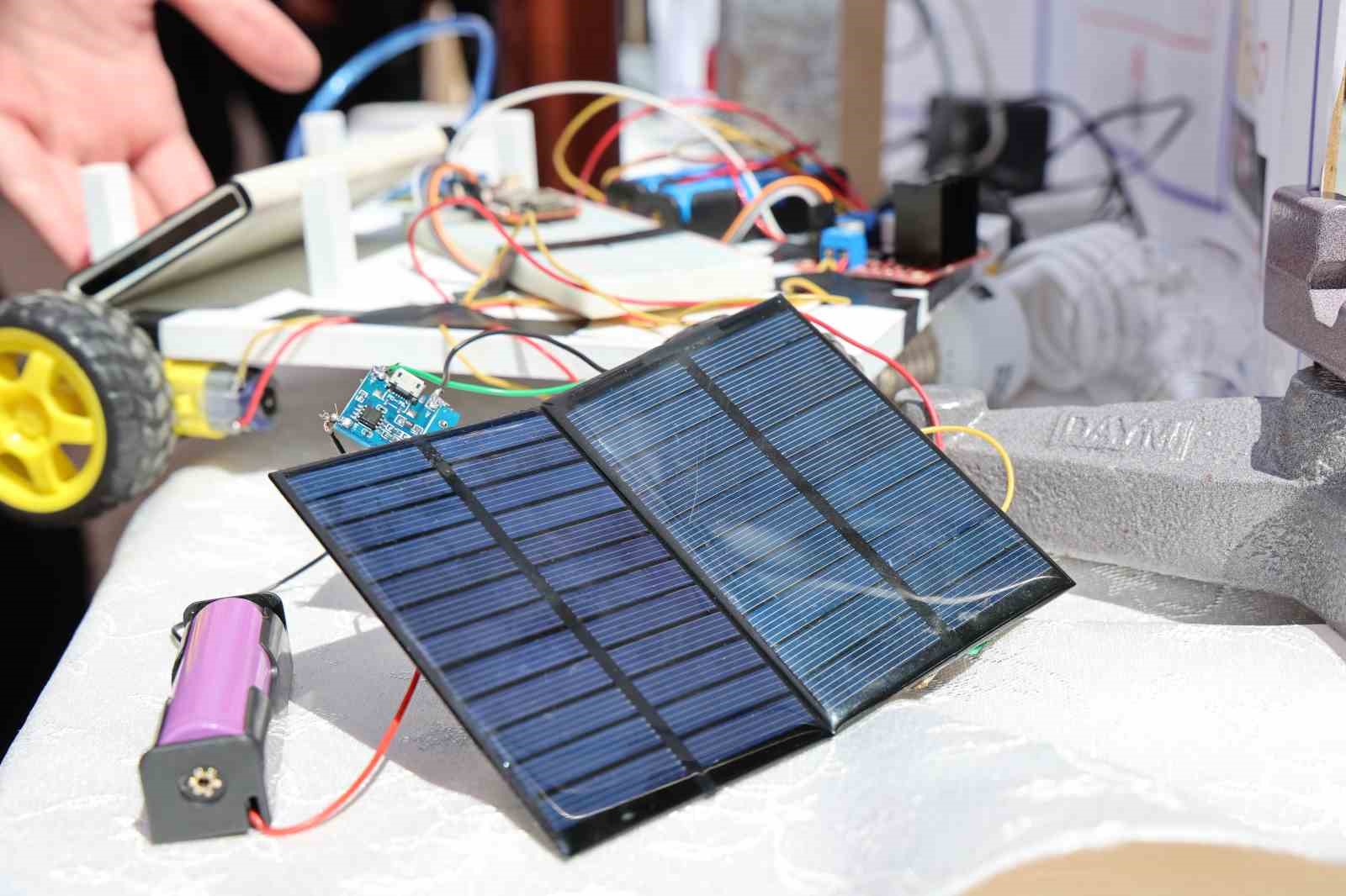 Elazığlı genç mühendis adayından geleceğin teknolojisi: Güneş enerjili araç 5 elazigli genc muhendis adayindan gelecegin teknolojisi gunes enerjili arac 1 Mqqkdhcl