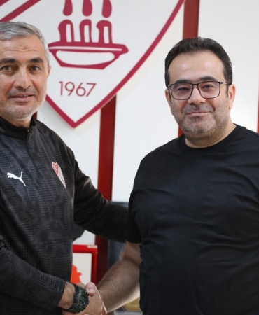 elazigsporda-sarigul-donemi-sona-erdi-ZpQFB1Ku.jpg