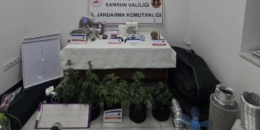 elbise-dolabinda-ozel-iklimlendirme-sistemiyle-uyusturucu-serasi-NVKJn2QP.jpg