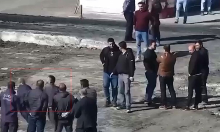 elbistan-mutlucan-seker-fabrikasi-sahibine-yumruklu-saldiri-CRg98MPh.jpg